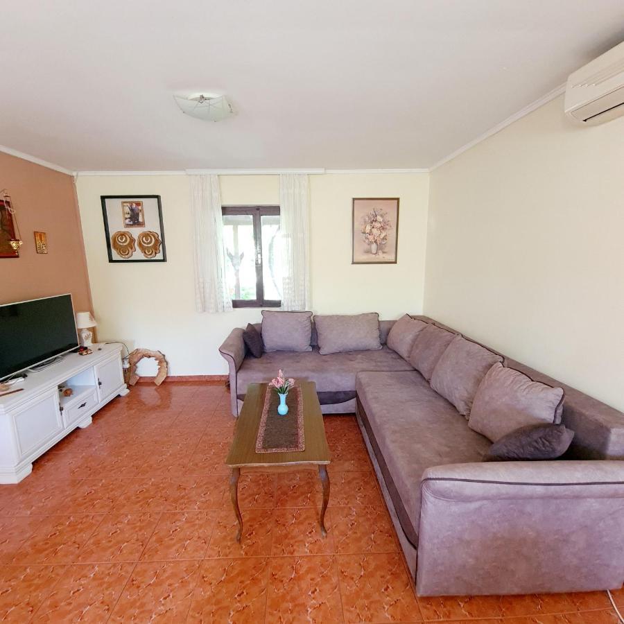 Ivan'S Holiday Home Virpazar Εξωτερικό φωτογραφία